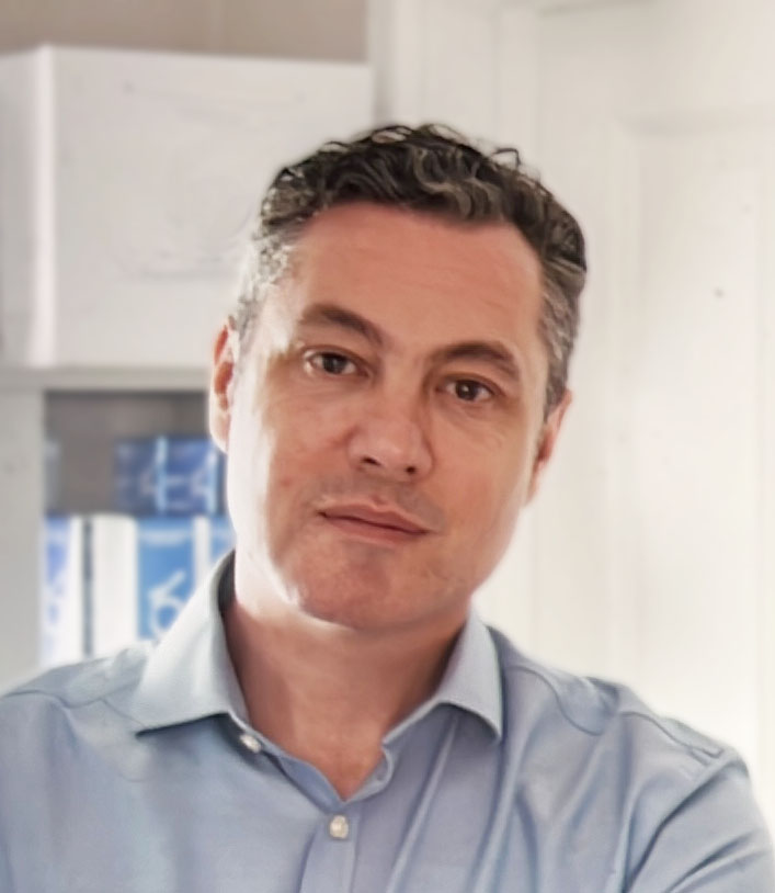 Anton Enright