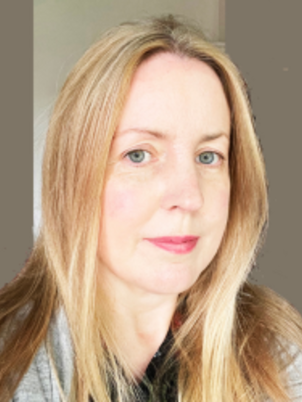 Dr Emma Poole