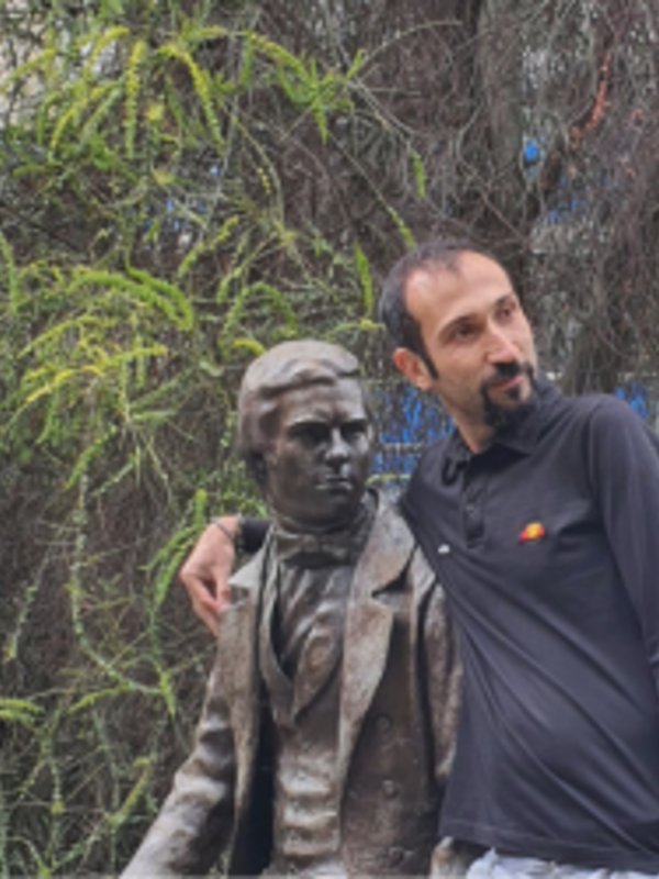  Mohsen  Hajisadeghian