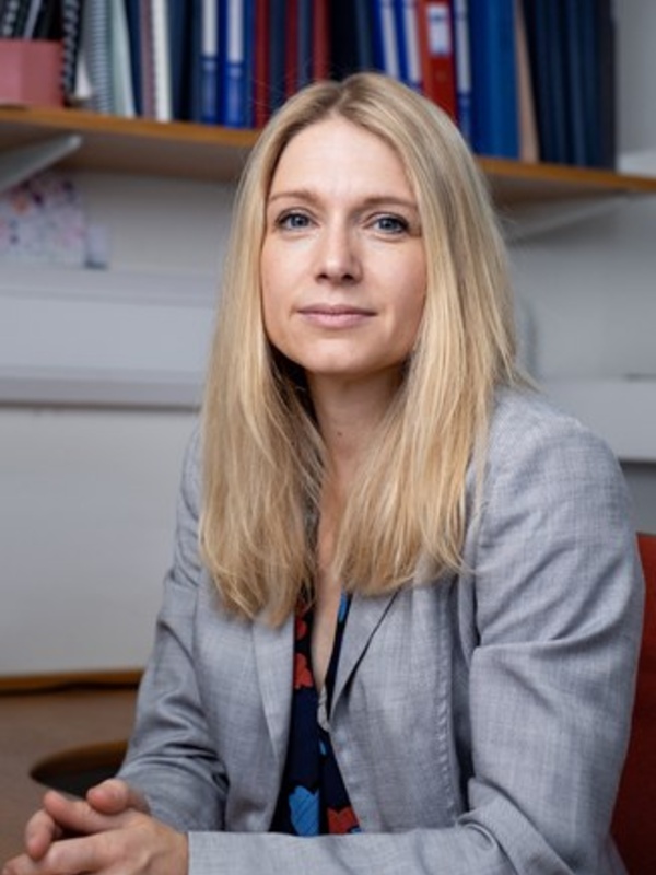 Professor Louise Boyle
