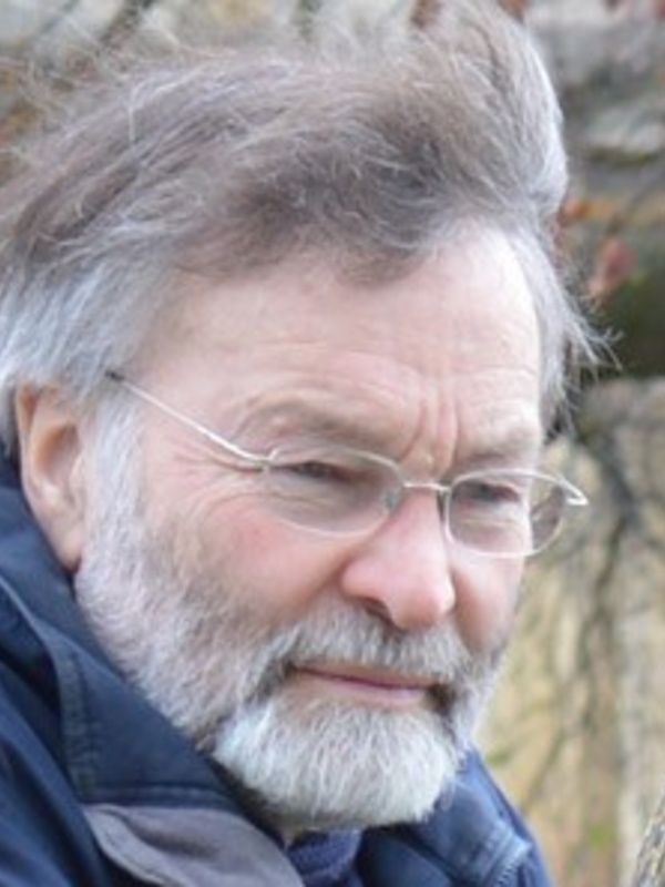 Dr Paul Edwards