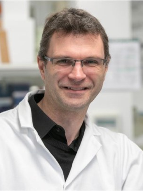 Dr Richard Hayward