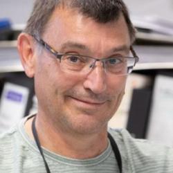 Dr Adrian  Kelly