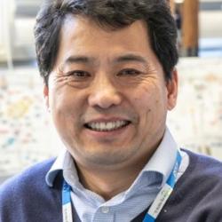 Professor Ming-Qing  Du